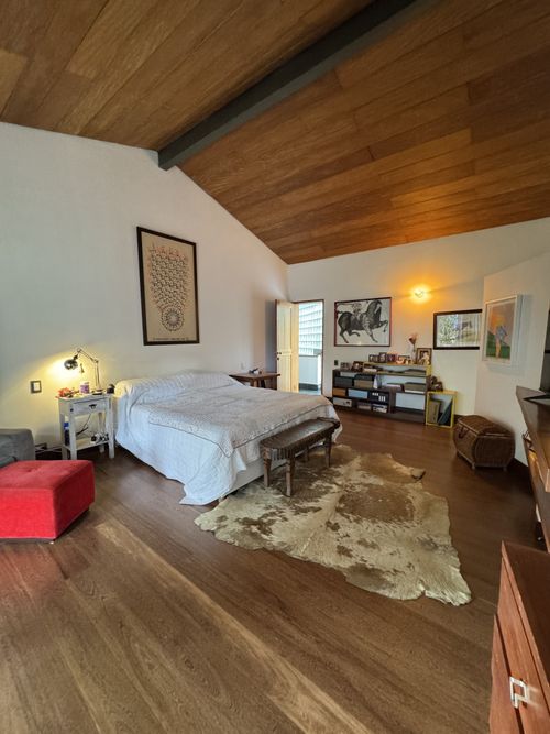 Casa de 5 alcobas en venta en El Poblado, Medellín, 750 m² · foto 12 de 18