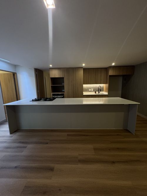 Apartamento en venta en El Campestre, Medellín · foto 3 de 19