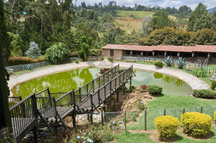 Casa de 6 alcobas en venta en San Diego, Medellín, 900 m² · foto 9 de 16