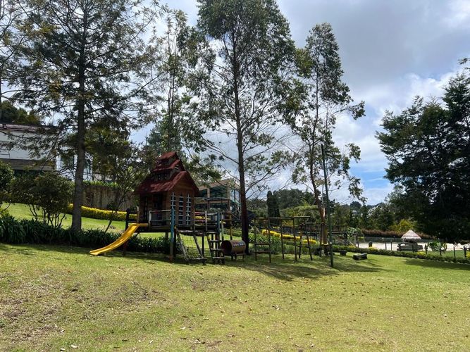 Casa de 6 alcobas en venta en San Diego, Medellín, 900 m² · foto 12 de 16