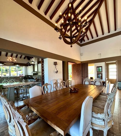 Casa de 5 alcobas en venta en Bolivariana, Medellín, 776 m² · foto 10 de 24