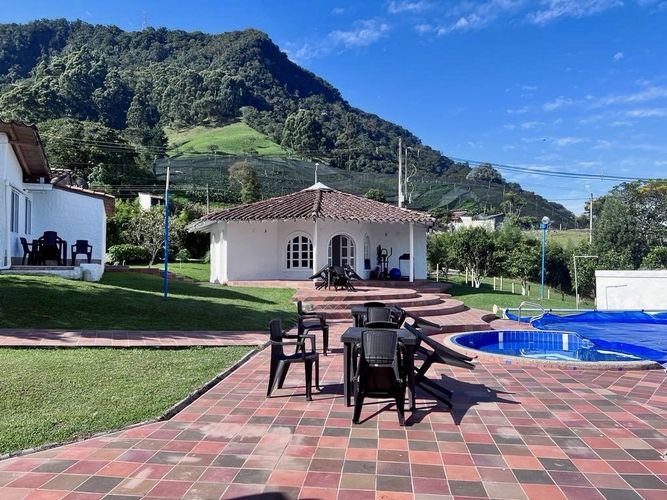 Finca en venta en La Ceja, 760 m² · foto 11 de 23
