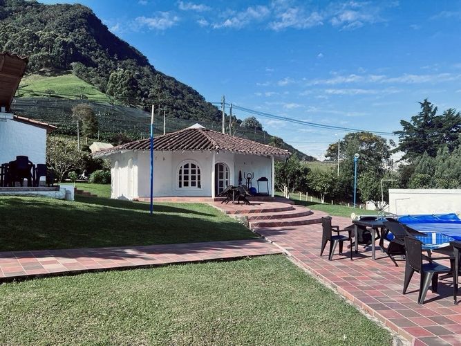 Finca en venta en La Ceja, 760 m² · foto 18 de 23