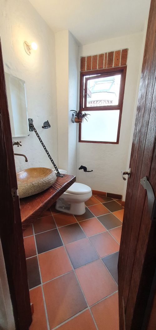 Casa de 3 alcobas en venta en Centro, La Estrella, 320 m² · foto 21 de 24