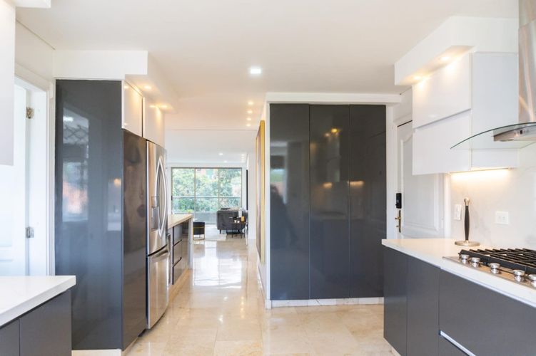 Apartamento de 3 alcobas en venta en La Linde, Medellín, 253 m² · foto 15 de 17