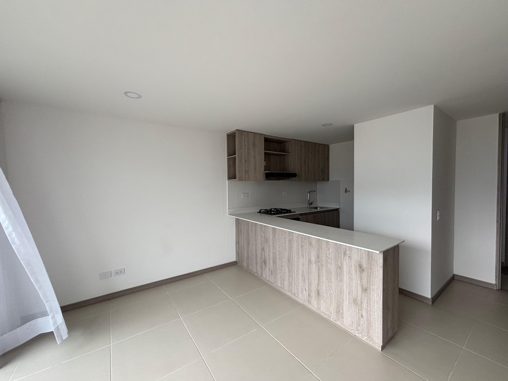 Apartamento en venta en San Isidro, Itagüí · foto 2 de 12