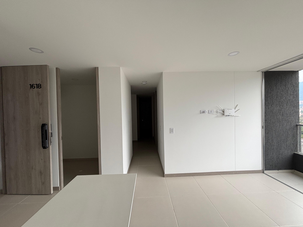 Apartamento en venta en San Isidro, Itagüí · foto 3 de 12