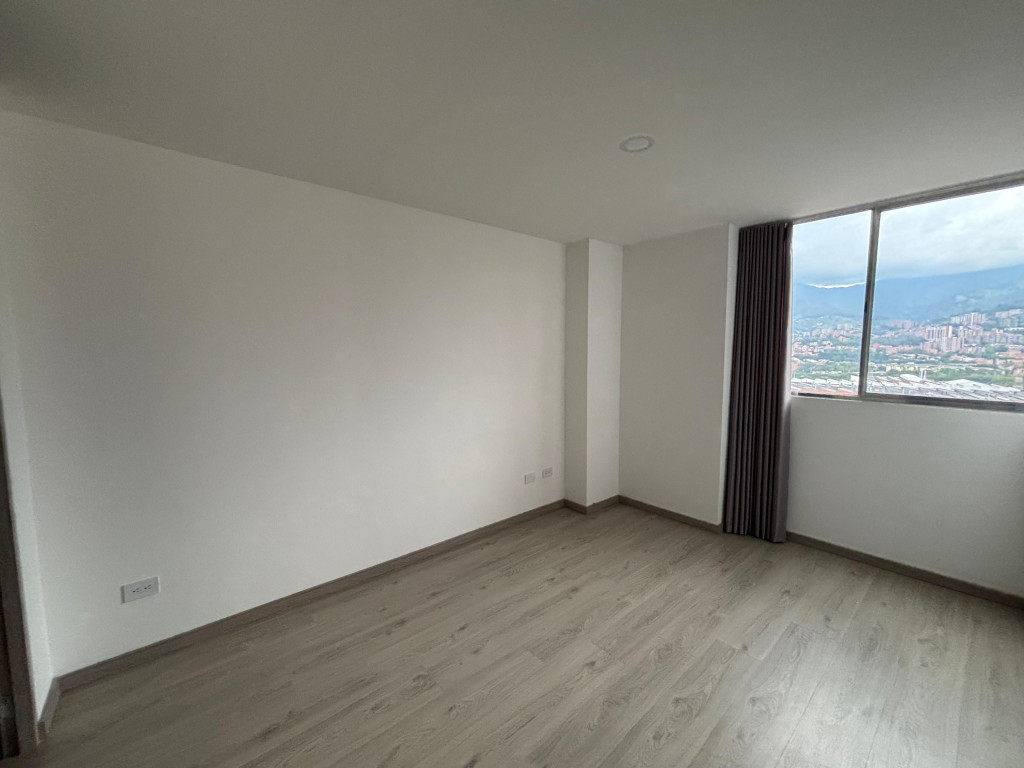 Apartamento en venta en San Isidro, Itagüí · foto 5 de 12