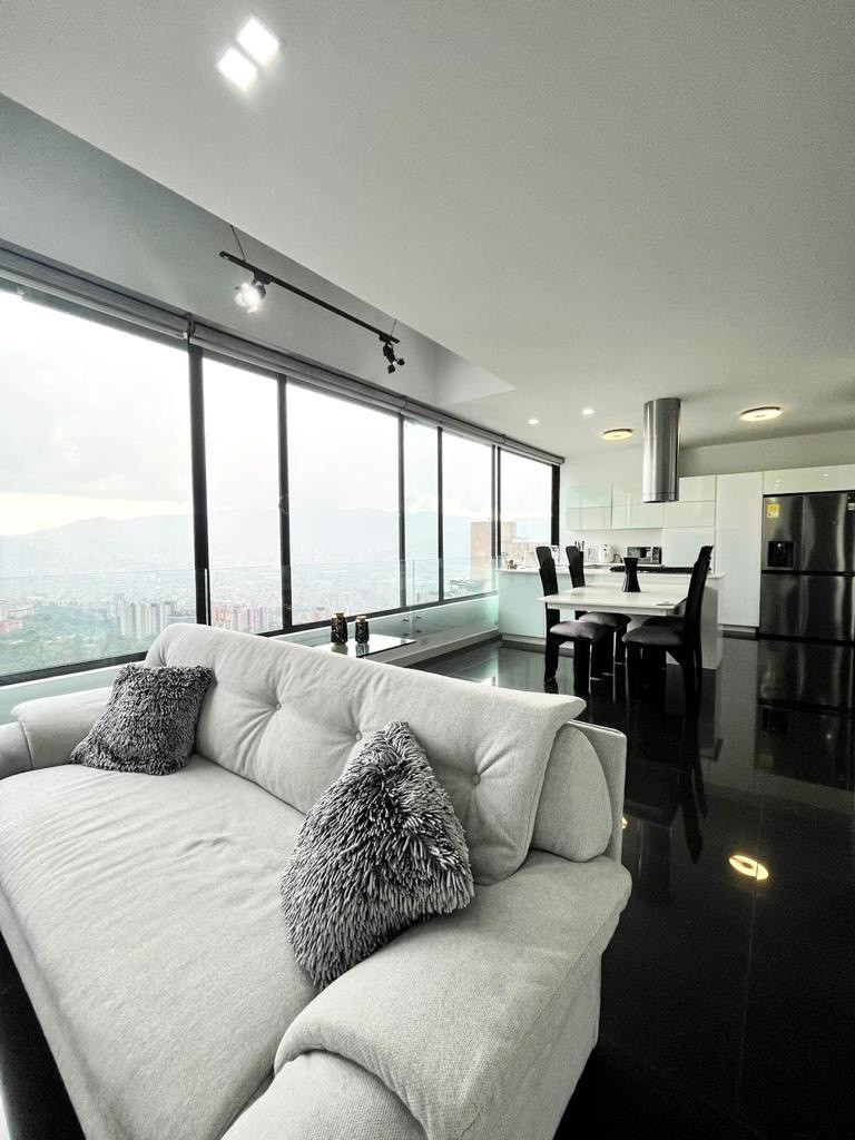 Apartamento en venta en San Lucas, Medellín · foto 18 de 24