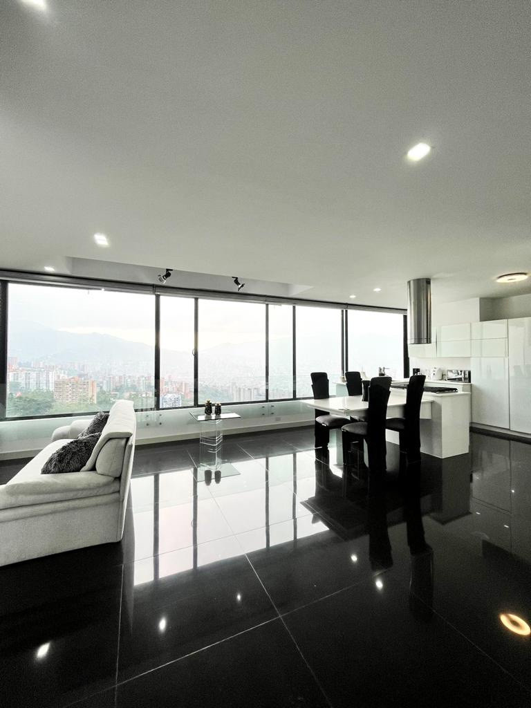 Apartamento en venta en San Lucas, Medellín · foto 21 de 24