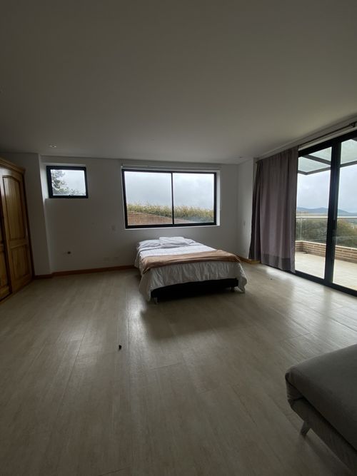 Casa de 4 alcobas en venta en Loma Del Escobero, Envigado · foto 21 de 24