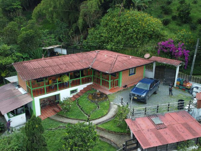 Finca en venta en La Florida, Pereira, 38000 m² · foto 4 de 24