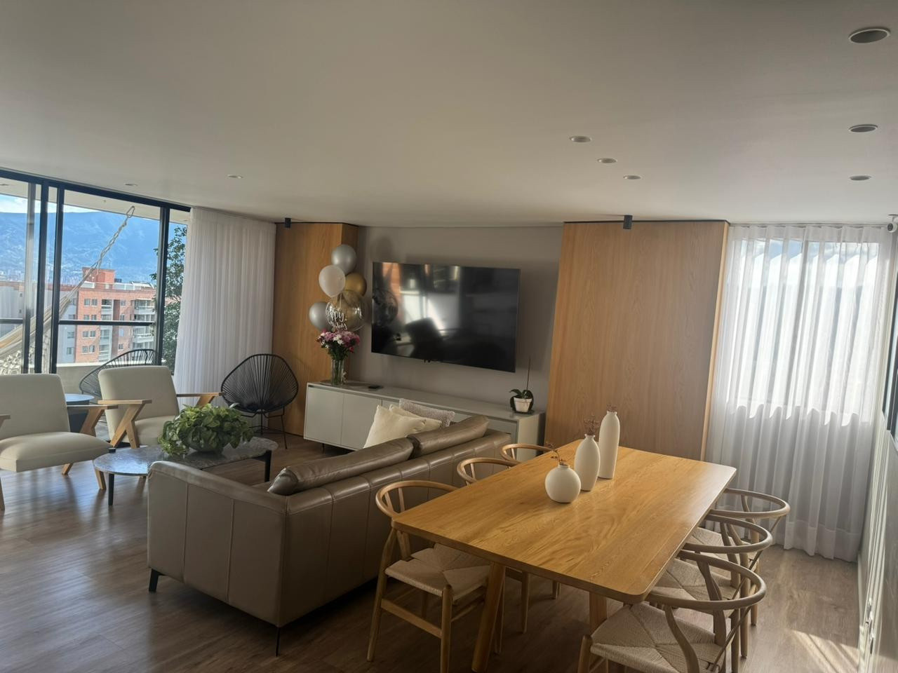 Apartamento en venta en Loma Del Esmeraldal, Envigado · foto 5 de 12