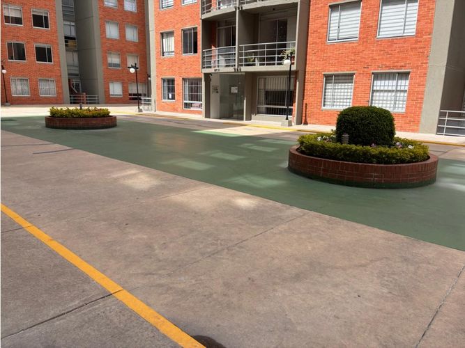 Apartamento en venta en Mazuren, Bogotá · foto 3 de 24