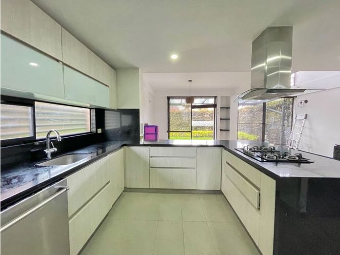 Casa de 3 alcobas en venta en Canelon Centro, Chía, 164 m² · foto 8 de 24
