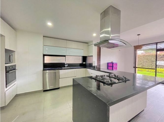 Casa de 3 alcobas en venta en Canelon Centro, Chía, 164 m² · foto 9 de 24