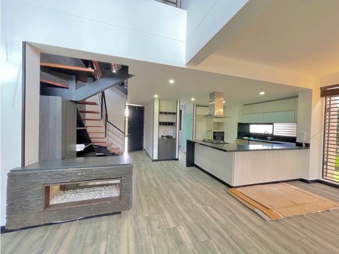 Casa de 3 alcobas en venta en Canelon Centro, Chía, 164 m² · foto 11 de 24