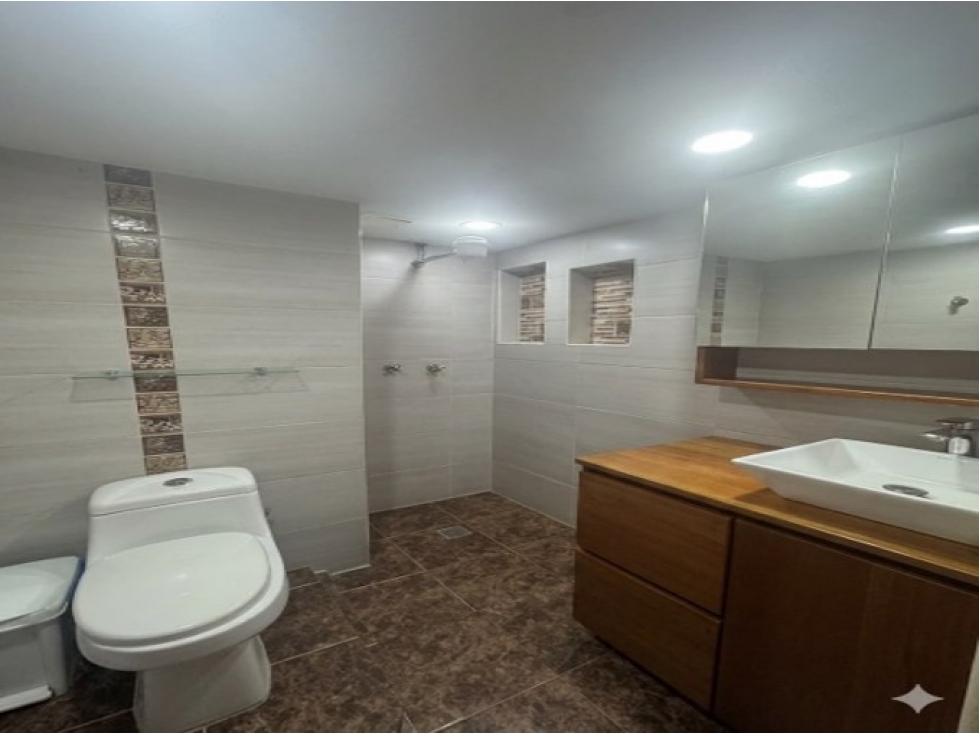 Apartamento en venta en Calasanz, Medellín · foto 10 de 16
