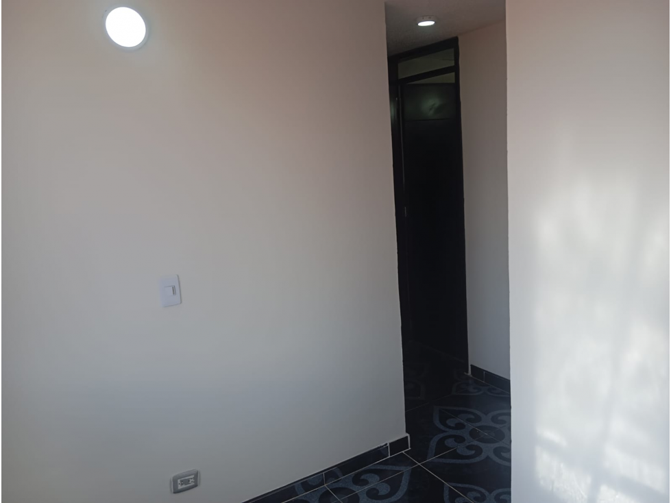Apartamento en venta en Los Laureles, Bogotá · foto 4 de 11