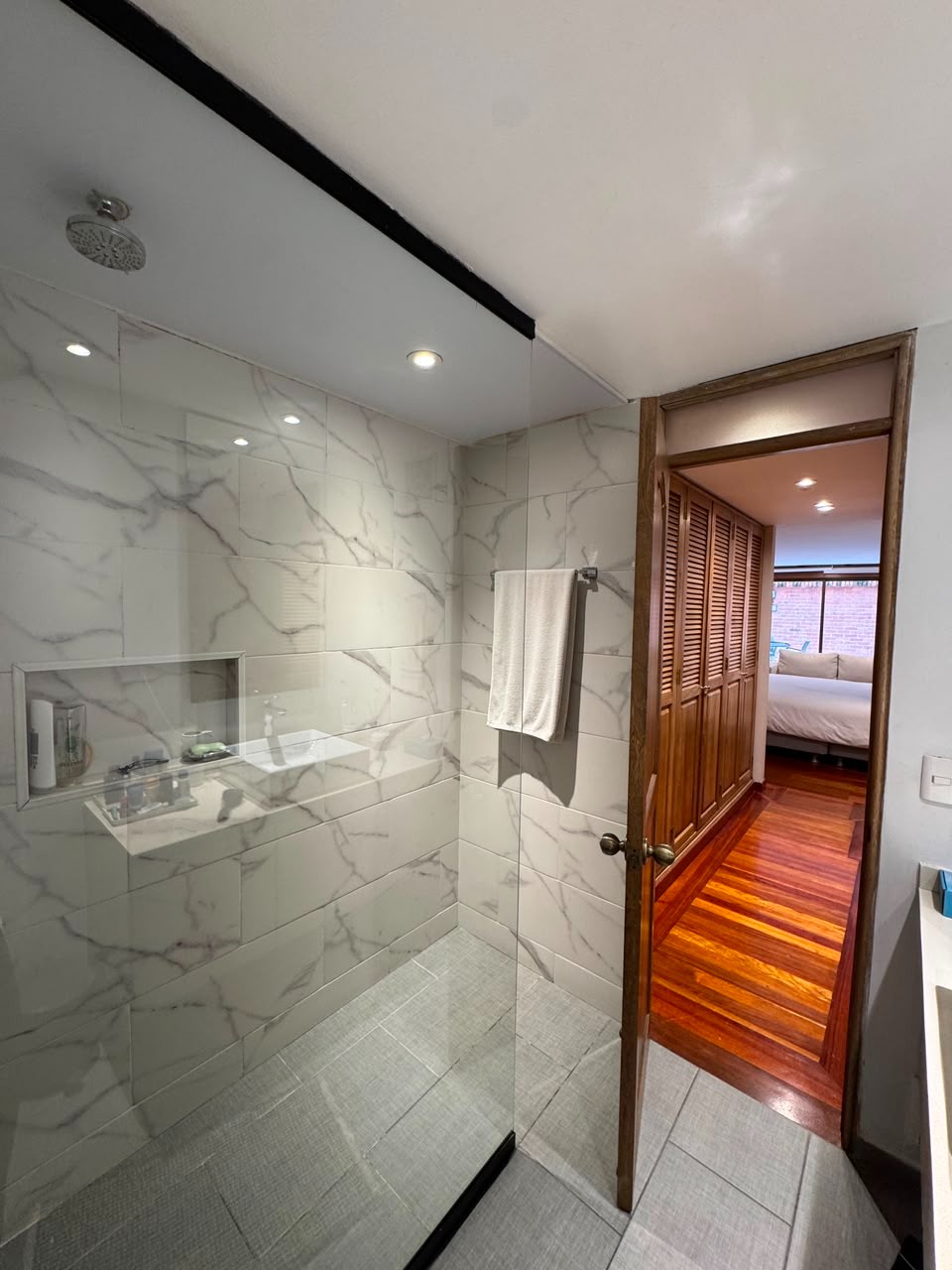 Apartamento en venta en Chapinero, Bogotá · foto 7 de 17