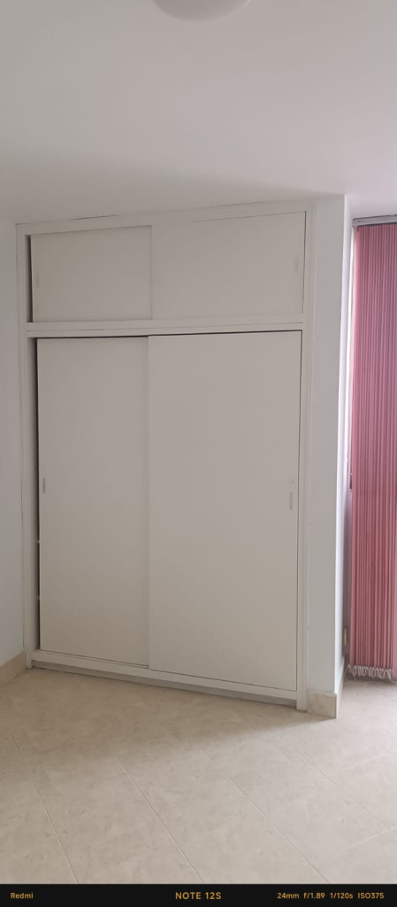 Apartamento en venta en Laureles, Medellín · foto 15 de 18