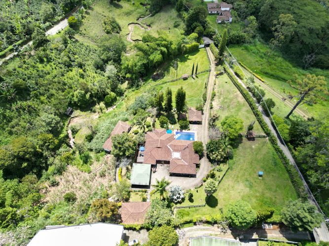 Lote en venta en La Doctora, Sabaneta, 10 m² · foto 4 de 7