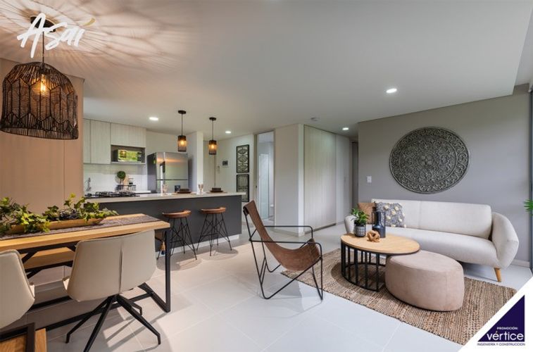 Apartamento de 3 alcobas en venta en San Joaquin, Sabaneta, 75 m² · foto 2 de 8