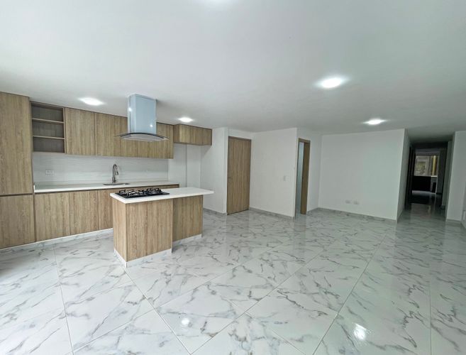 Apartamento de 3 alcobas en venta en Prados Del Norte, Cali, 100 m² · foto 3 de 16