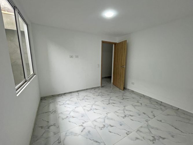 Apartamento de 3 alcobas en venta en Prados Del Norte, Cali, 100 m² · foto 12 de 16