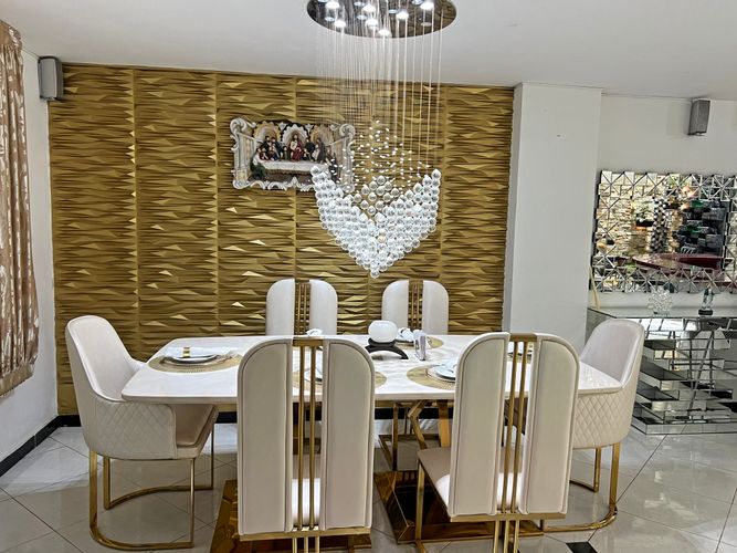 Casa de 5 alcobas en venta en La Base, Cali, 396 m² · foto 2 de 24