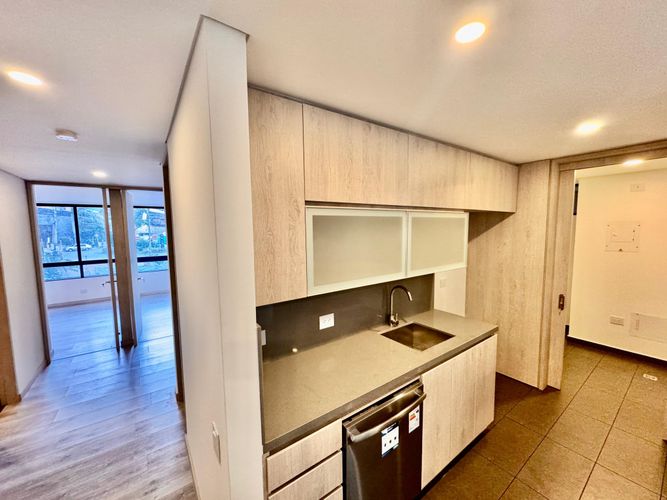 Apartamento de 3 alcobas en venta en Altos Del Poblado, Medellín, 121 m² · foto 9 de 24