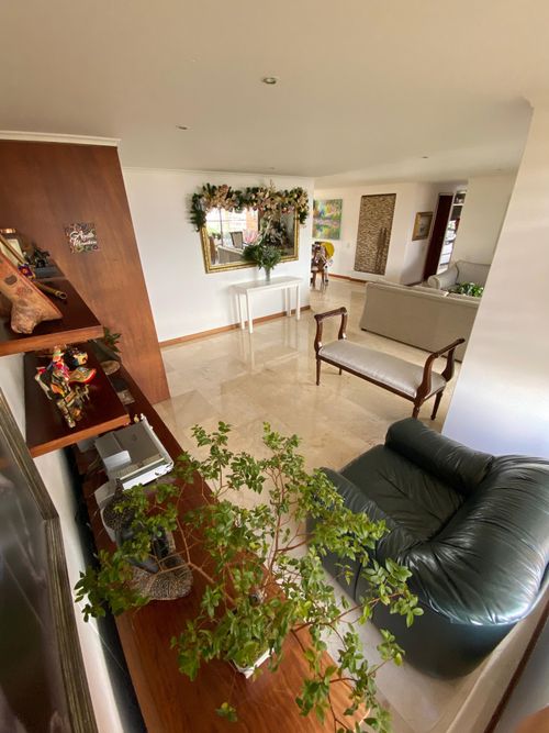 Apartamento en venta en El Poblado, Medellín · foto 9 de 22