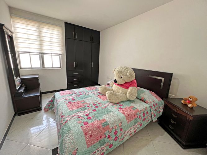 Casa de 5 alcobas en venta en La Base, Cali, 396 m² · foto 24 de 24