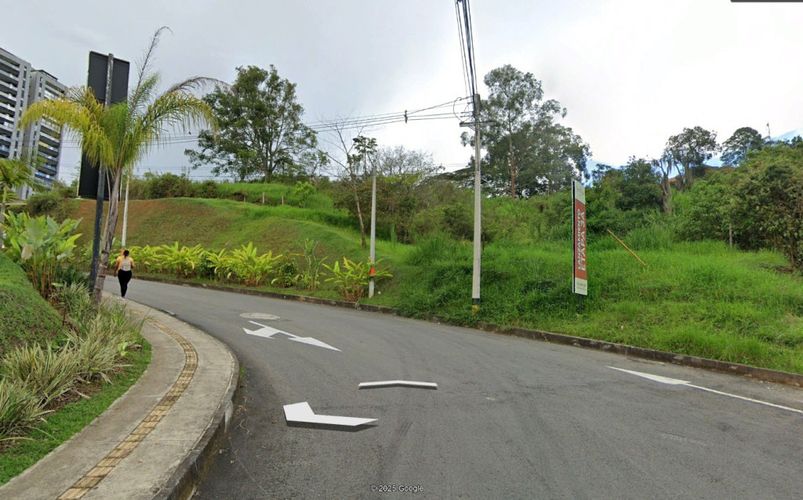 Lote en venta en Loma De Las Brujas, Envigado · foto 3 de 8