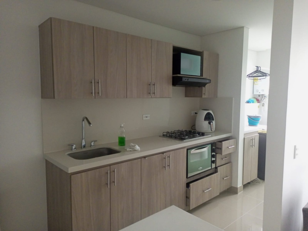 Apartamento en venta en El Salado, Envigado · foto 5 de 14