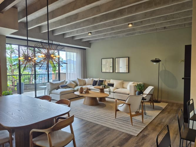 Apartamento de 3 alcobas en venta en El Poblado, Medellín, 143 m² · foto 2 de 14