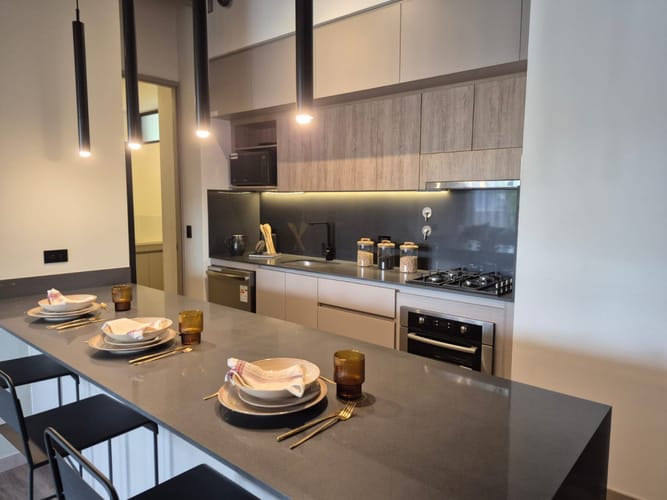 Apartamento de 3 alcobas en venta en El Poblado, Medellín, 143 m² · foto 4 de 14