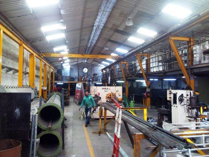 Bodega en venta en La Esmeralda, Itagüí, 1363 m² · foto 7 de 22