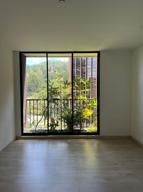Apartamento de 2 alcobas en venta en Altos Del Poblado, Medellín, 91 m² · foto 13 de 16