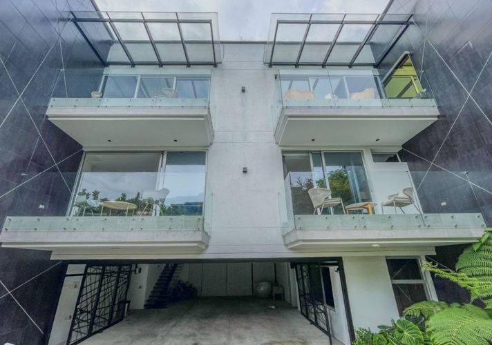 Casa de 4 alcobas en venta en Las Palmas, Envigado, 730 m² · foto 3 de 19