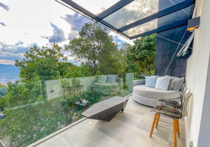 Casa de 4 alcobas en venta en Las Palmas, Envigado, 730 m² · foto 8 de 19