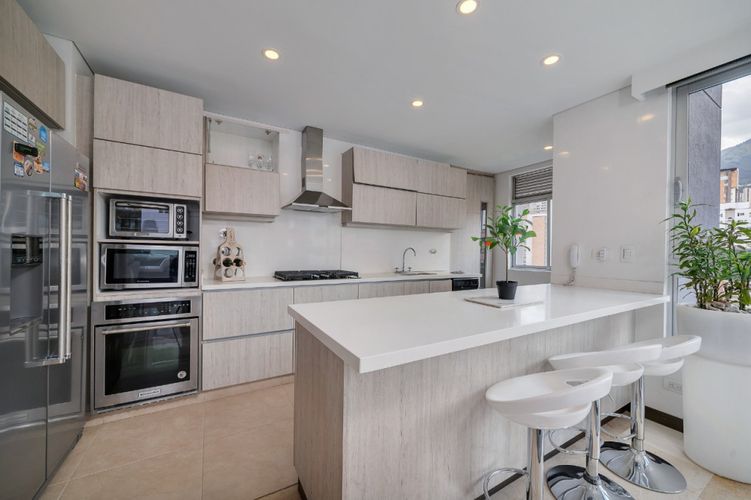 Apartamento de 4 alcobas en venta en Castropol, Medellín, 177 m² · foto 13 de 20