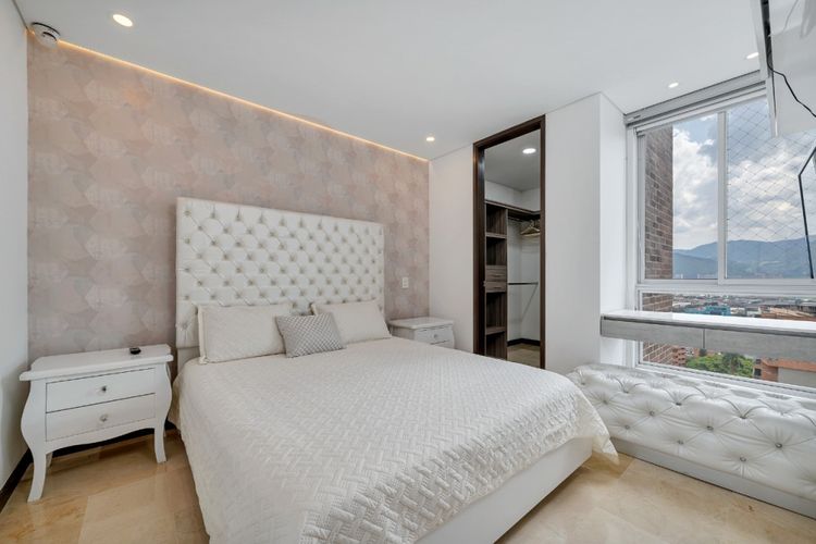 Apartamento de 4 alcobas en venta en Castropol, Medellín, 177 m² · foto 16 de 20