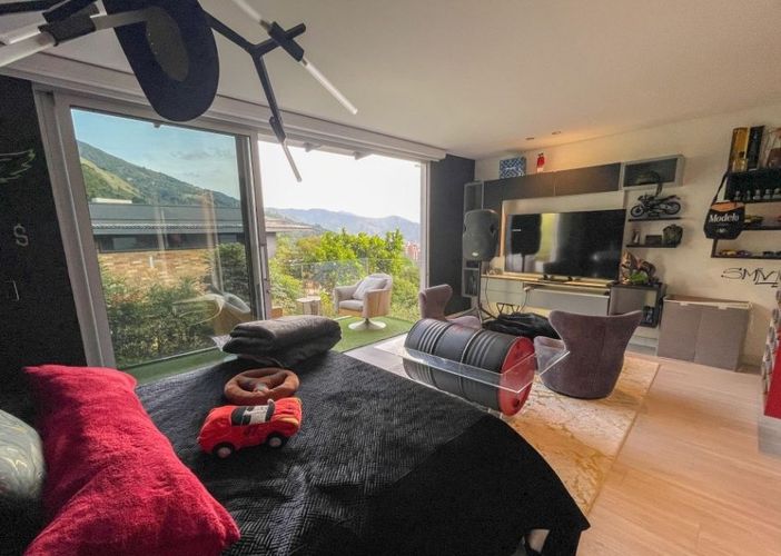 Casa de 4 alcobas en venta en Las Palmas, Envigado, 730 m² · foto 16 de 19