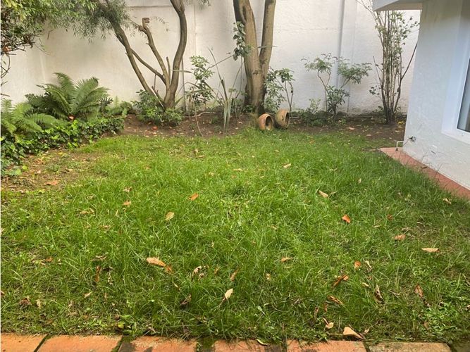 Casa de 3 alcobas en venta en Santa Barbara Alta, Bogotá, 403 m² · foto 11 de 24