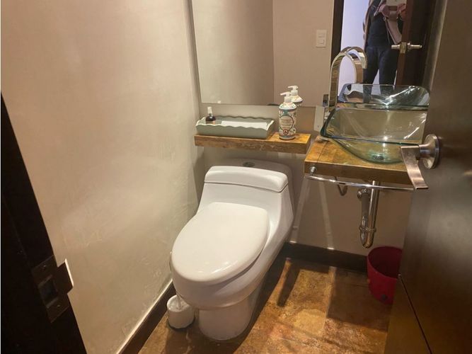 Casa de 3 alcobas en venta en Santa Barbara Alta, Bogotá, 403 m² · foto 17 de 24