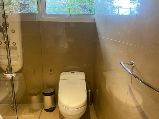 Casa de 3 alcobas en venta en Santa Barbara Alta, Bogotá, 403 m² · foto 24 de 24