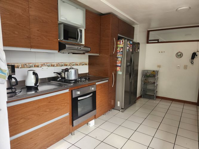 Apartamento de 3 alcobas en venta en El Poblado, Medellín, 278 m² · foto 3 de 24