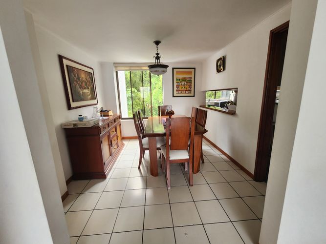 Apartamento de 3 alcobas en venta en El Poblado, Medellín, 278 m² · foto 4 de 24