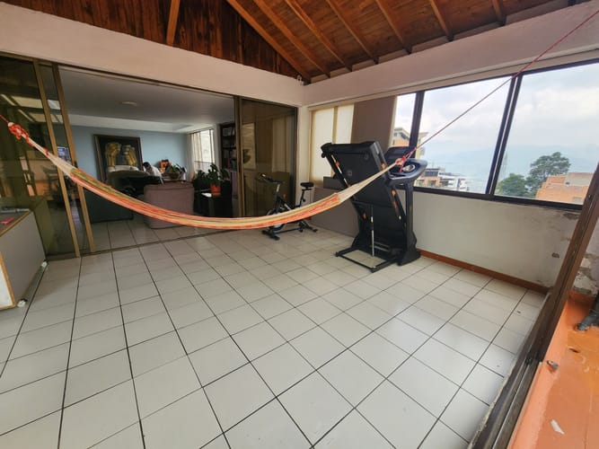 Apartamento de 3 alcobas en venta en El Poblado, Medellín, 278 m² · foto 13 de 24